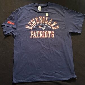 NWT Sports Illustrated New England Patriots AFC East Division Adult XL T-Shirt